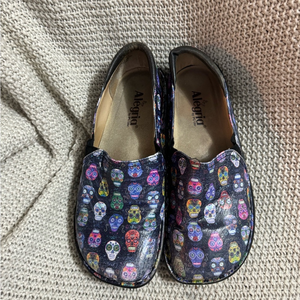 Alegria Women's Deb 484 Sugar Skull Nurse Clog Leather Shoes Sz 9 US / 39 EUR - Picture 2 of 4